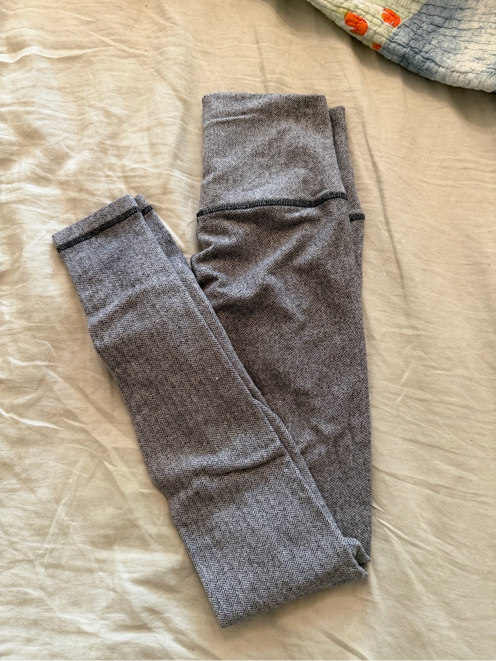 lululemon athletica Gray Chevron-Texture High-Waist Leggings